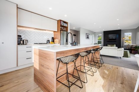 Photo of property in 156 Navigation Drive, Whitby, Porirua, 5024