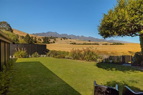 Photo of property in 65 Oregon Drive, Kelvin Heights, Queenstown, 9300