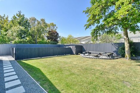 Photo of property in 5 Hegan Place, Rangiora, 7400