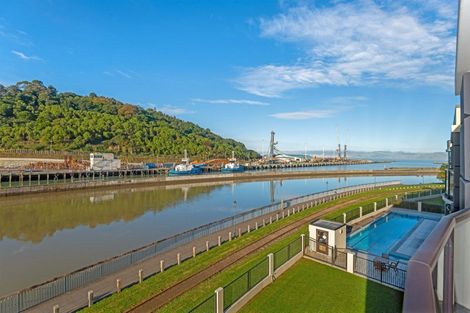 Photo of property in 307/2 Reads Quay, Gisborne, 4010