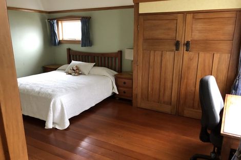Photo of property in 14 Petherick Crescent, Johnsonville, Wellington, 6037