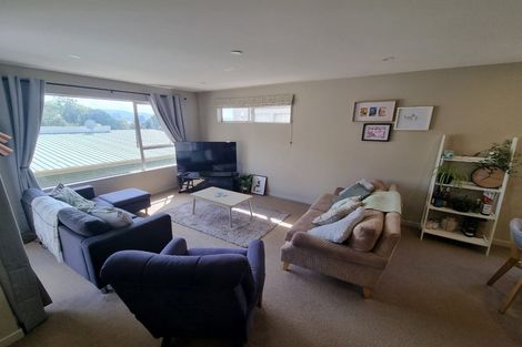 Photo of property in 2/45a Rolleston Street, Mount Cook, Wellington, 6021