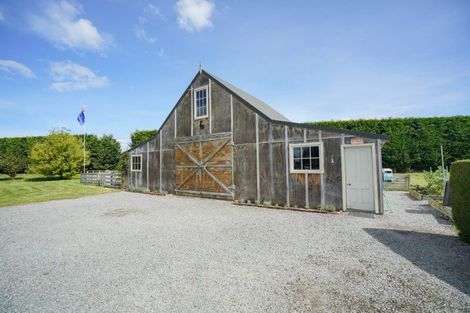 Photo of property in 38b Winton Lorneville Highway, Winton, 9781