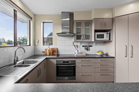 Photo of property in 27 Coventry Avenue, Tamatea, Napier, 4112