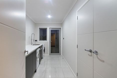 Photo of property in 3 Millbrook Drive, Waiuku, 2683