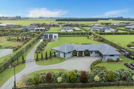 Photo of property in 28 Landsborough Drive, Darfield, 7571