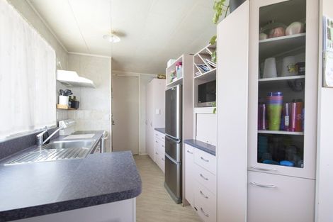 Photo of property in 2 Perry Crescent, Greenmeadows, Napier, 4112