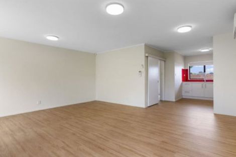 Photo of property in 4/149 Astley Avenue, New Lynn, Auckland, 0600
