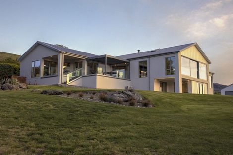 Photo of property in 485 Tarras-cromwell Road, Northburn, Cromwell, 9383