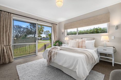 Photo of property in 4 Sunny Bay Road, Matua, Tauranga, 3110