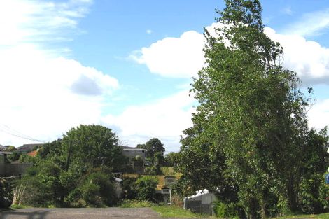 Photo of property in 2/32 Gordon Avenue, Milford, Auckland, 0620