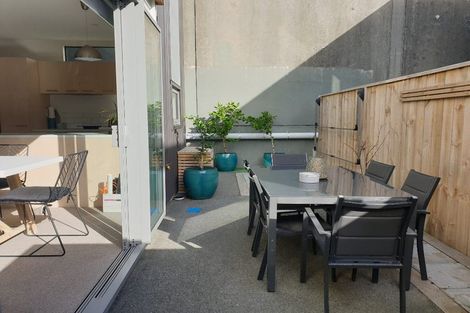 Photo of property in 7u8 Handyside Street, Tawa, Wellington, 5028