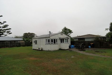 Photo of property in 58 Henley Street, Westport, 7825