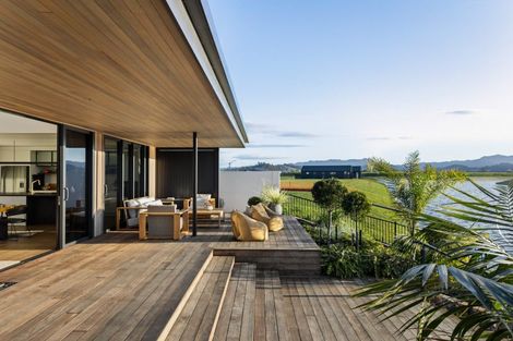 Photo of property in 29 Kahu Crescent, Whitianga, 3510