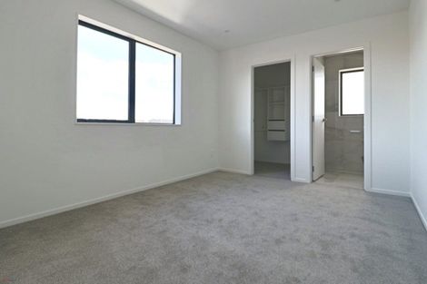 Photo of property in 25 Woven Place, Karaka, 2113