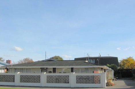 Photo of property in 1/189 Waimairi Road, Ilam, Christchurch, 8041