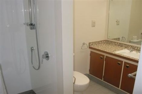 Photo of property in 2/78 Kitchener Road, Milford, Auckland, 0620