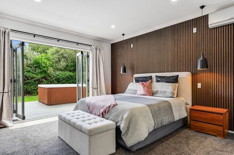 Photo of property in 43 The Esplanade, Huntington, Hamilton, 3210