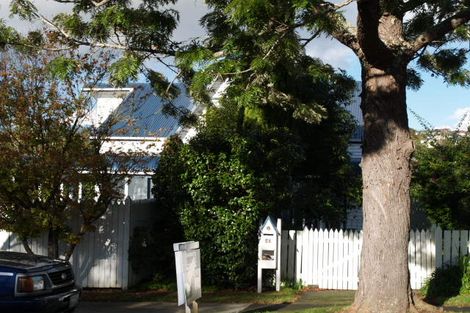 Photo of property in 20 Masefield Street, Cockle Bay, Auckland, 2014