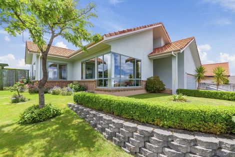 Photo of property in 28 The Grove, Nukuhau, Taupo, 3330