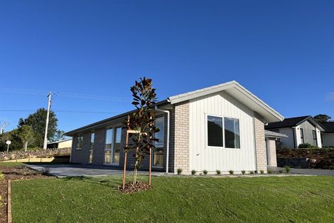 Photo of property in 72 Rock Ridge Drive, Te Kamo, Whangarei, 0112