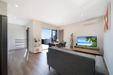 Photo of property in 18 Mata Road, Massey, Auckland, 0614