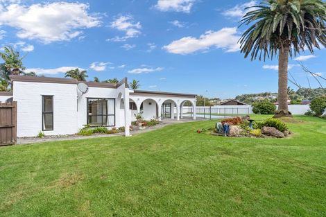 Photo of property in 9 Windsor Avenue, Waikanae, 5036