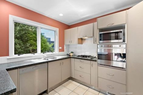 Photo of property in 13/28u Hobson Street, Thorndon, Wellington, 6011