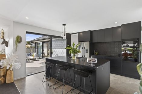 Photo of property in 44 Coby Sydney Drive, Bell Block, New Plymouth, 4312