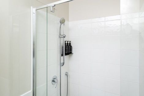 Photo of property in 117/2 Reads Quay, Gisborne, 4010