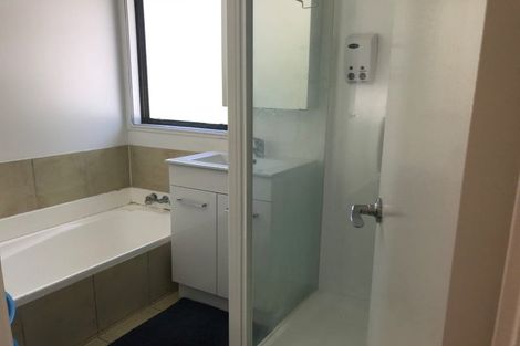 Photo of property in 41 Holmes Drive South, Massey, Auckland, 0614