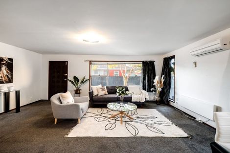 Photo of property in 18 Heaphy Place, Casebrook, Christchurch, 8051