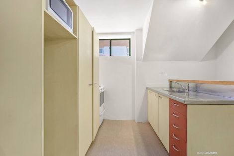 Photo of property in 10/5u Hopper Street, Mount Cook, Wellington, 6011