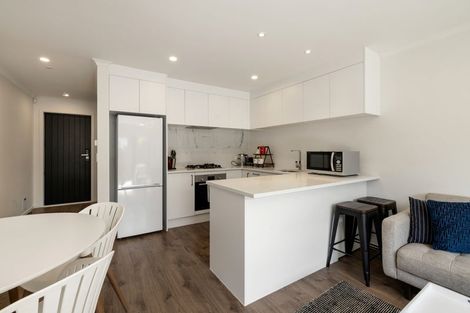 Photo of property in 26u3 Hunter Street, Hamilton Lake, Hamilton, 3204