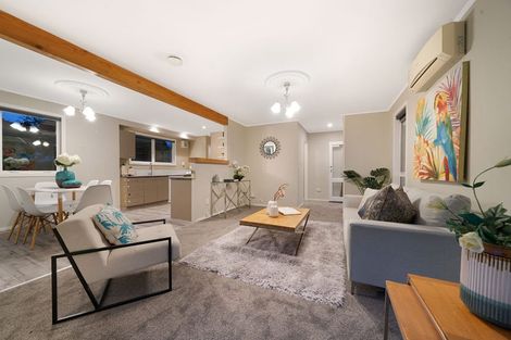 Photo of property in 17 Clyma Place, Massey, Auckland, 0614