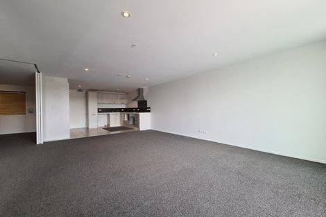 Photo of property in Bella Vista, 1f/84 Gunner Drive, Te Atatu Peninsula, Auckland, 0610