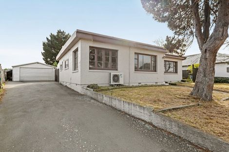 Photo of property in 303 Wainoni Road, Avondale, Christchurch, 8061
