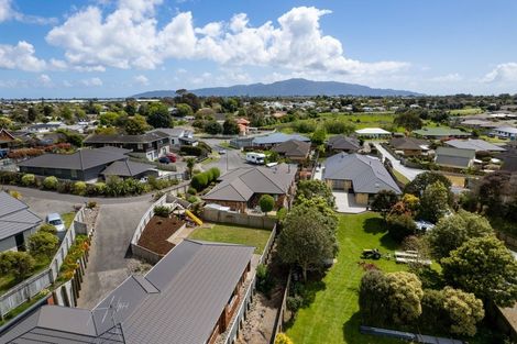 Photo of property in 7 Lambert Way, Paraparaumu, 5032