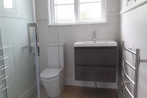 Photo of property in 53 Cornwall Street, St Albans, Christchurch, 8014