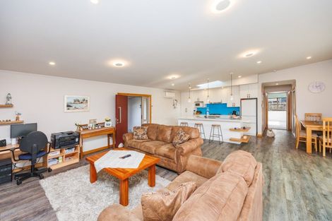 Photo of property in 3 Forbes Road, Foxton Beach, Foxton, 4815