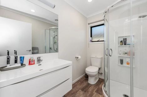 Photo of property in 10u3 Heath Street, Saint Andrews, Hamilton, 3200