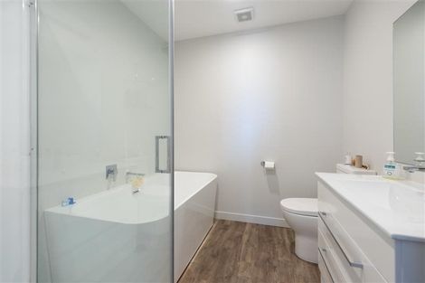 Photo of property in 7a Grumman Lane, Newlands, Wellington, 6037