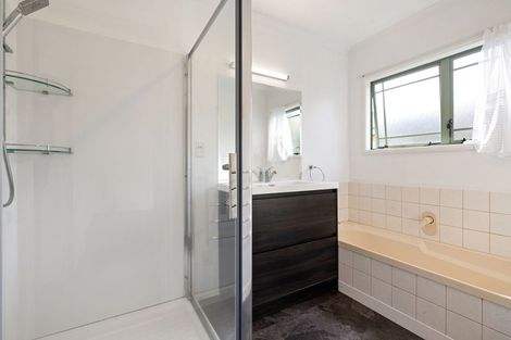 Photo of property in 6 Bouverie Crescent, Flagstaff, Hamilton, 3210