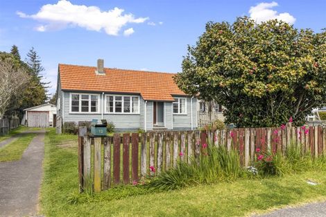 Photo of property in 12 Station Road, Te Puke, 3119