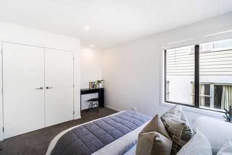 Photo of property in 5c Nea Place, Hillcrest, Auckland, 0627