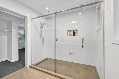 Photo of property in 302 Otaraoa Road, Motunui, Waitara, 4383