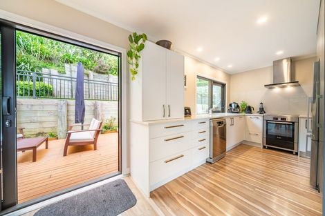 Photo of property in 2/75 Eskdale Road, Papakowhai, Porirua, 5024