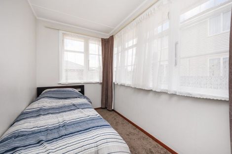 Photo of property in 16 Tyne Street, Roslyn, Palmerston North, 4414