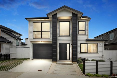 Photo of property in 16 Kearns Drive, Hobsonville, Auckland, 0616