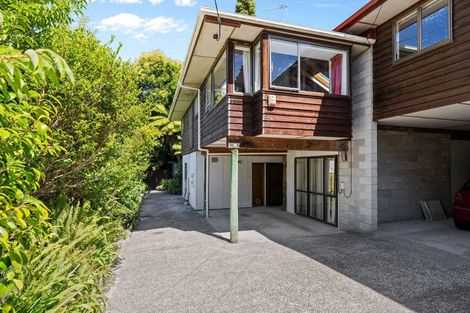 Photo of property in 3/72 Lake Road, Northcote, Auckland, 0627